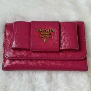 Prada 6 Key Ring Pouch/Wallet Fuchsia Pink Bow Compact Wallet Saffiano Leather